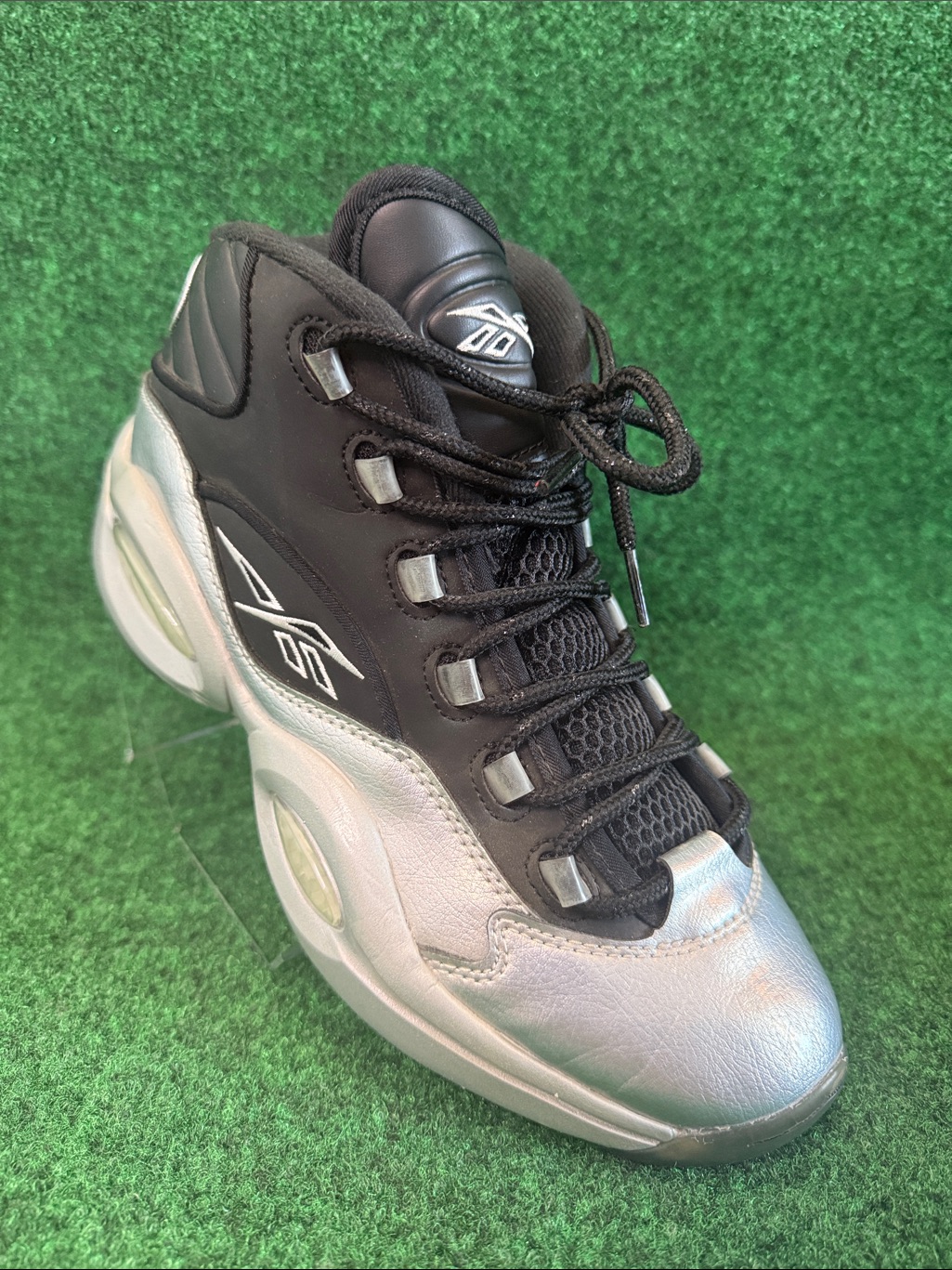 Reebok Iverson Question Mid I3 Motorsports ColorWay Silver  Black  Size 9